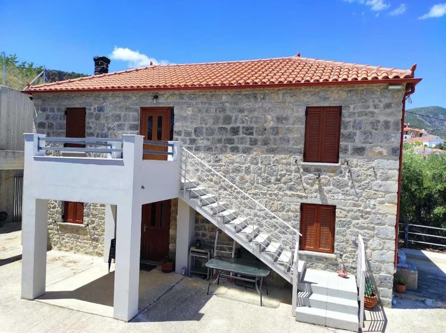Κατοικία Πανόραμα, Πραγματευτή Λεωνιδίου, Τ.Κ.22300 Leonidio Exterior photo